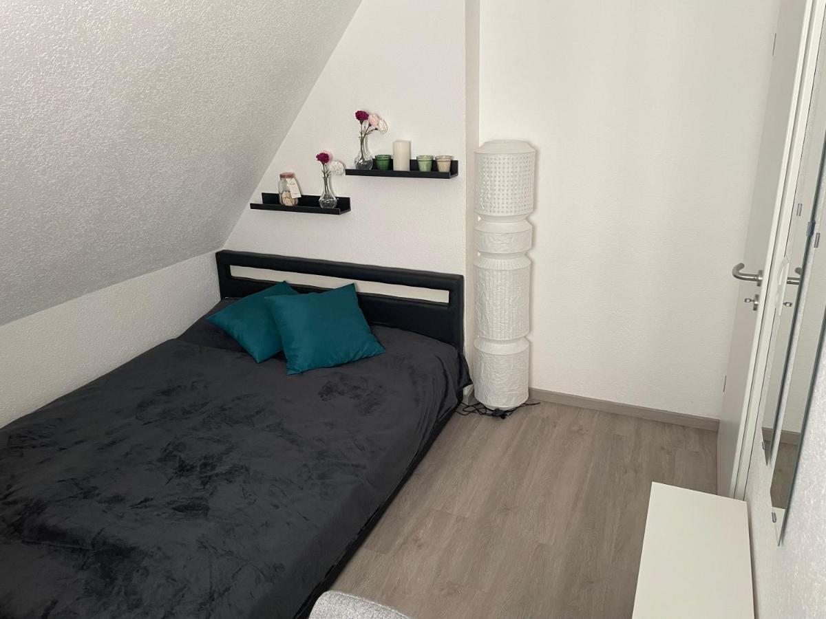 #1 Modernes Zimmer Mit Pool Und Garten 梅明根 外观 照片
