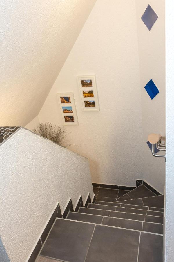 #1 Modernes Zimmer Mit Pool Und Garten 梅明根 外观 照片